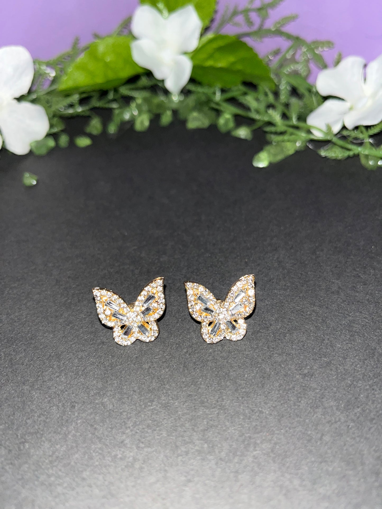 DAZZLING BUTTERFLY POST EARRINGS